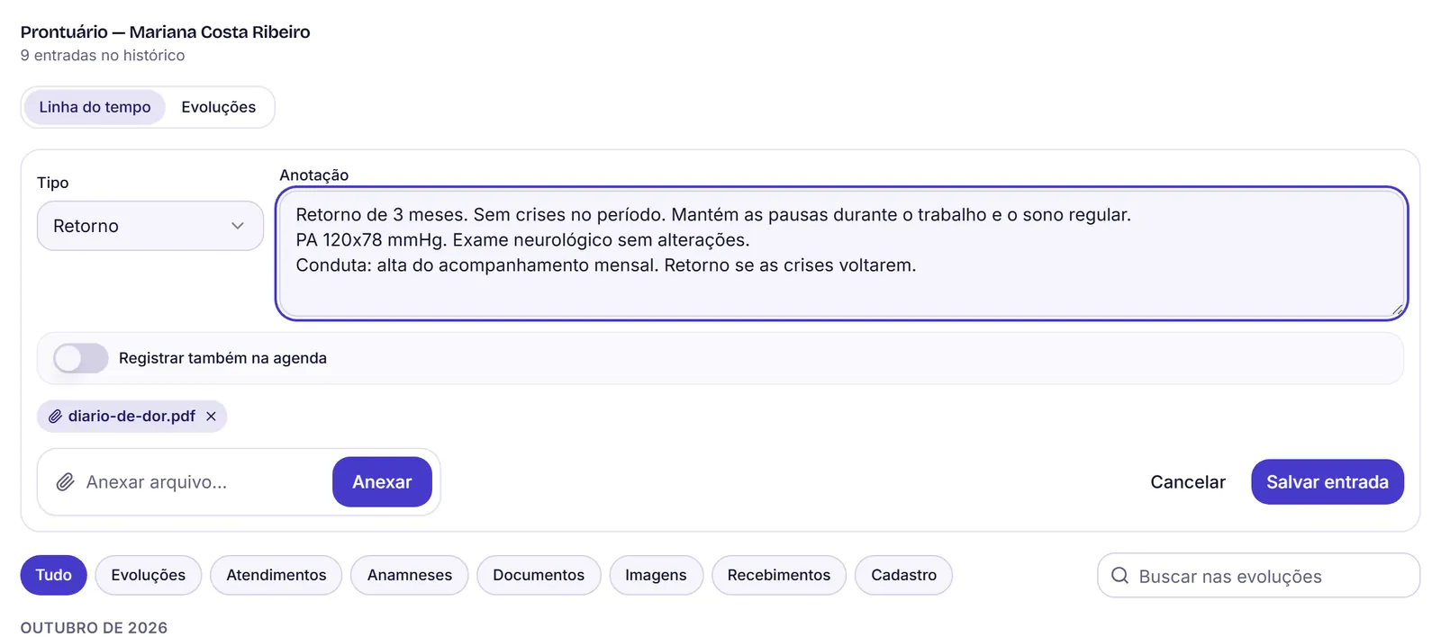 Formulário de nova evolução com o tipo Retorno, a anotação escrita e um arquivo PDF na lista de anexos.